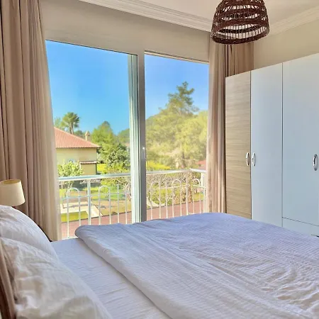 Lüks Kaktüs özel Havuz, Sauna&jakuzi&kano * Marmaris