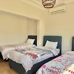 Villa Lueks Kaktues Oezel Havuz, Sauna & Jakuzi & Kano