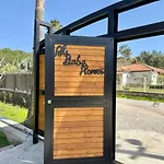Βίλα Lueks Kaktues Oezel Havuz, Sauna & Jakuzi & Kano