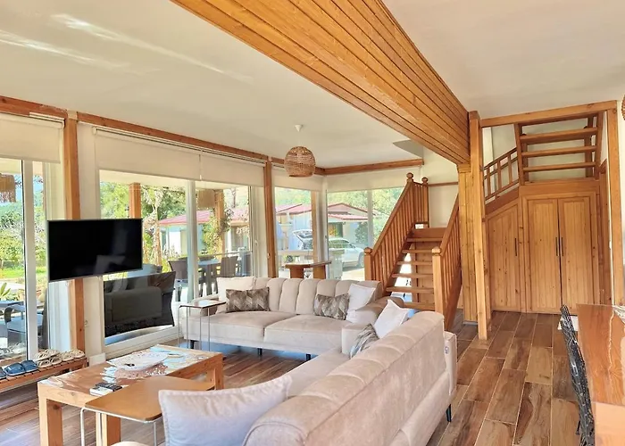 Lueks Villa Kaktues Oezel Havuz, Sauna & Jakuzi & Kano *