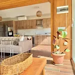 Lueks Kaktues Oezel Havuz, Sauna & Jakuzi & Kano Villa *