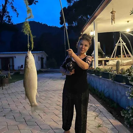 Lüks Kaktüs özel Havuz, Sauna&jakuzi&kano * Marmaris